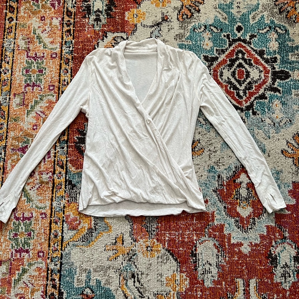Lululemon shirt